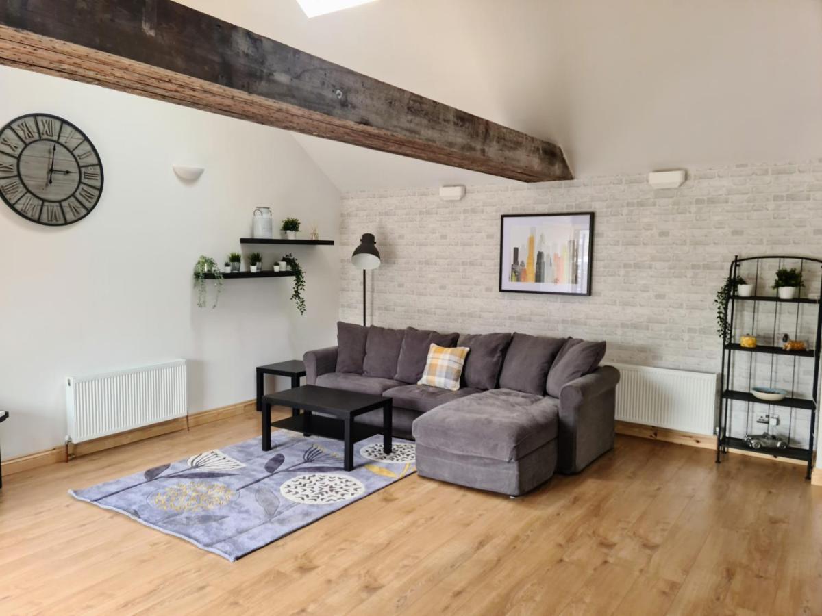 The Apartment Farmborough
